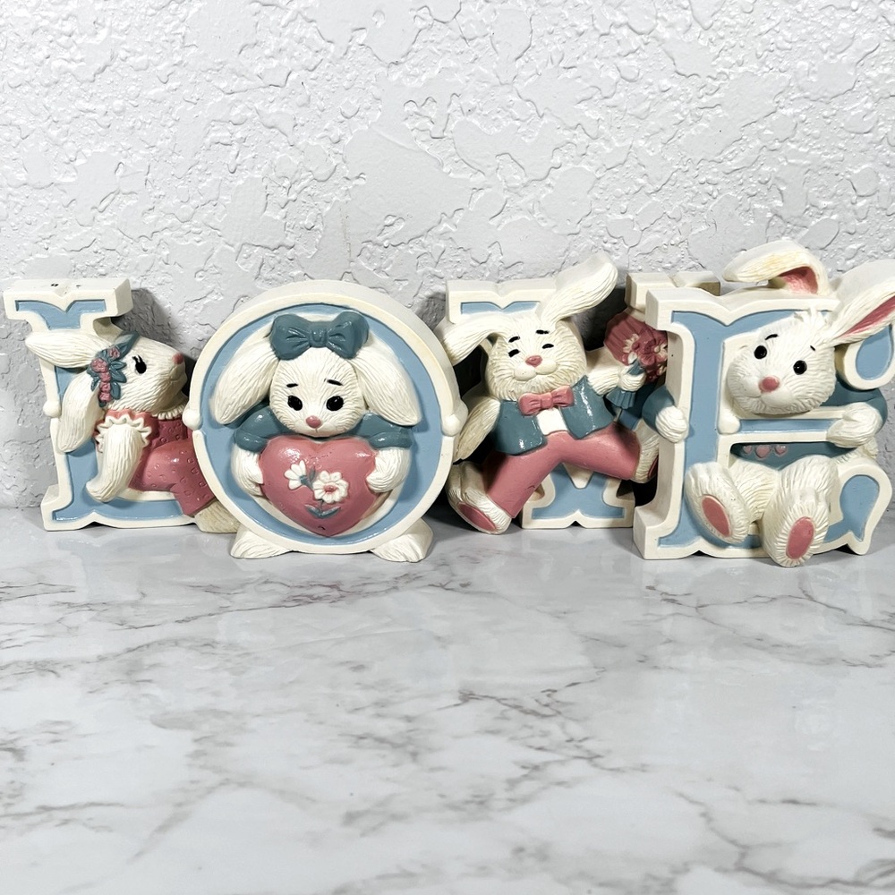 Vintage “LOVE” Bunny Wall Decor - Picture 2 of 6